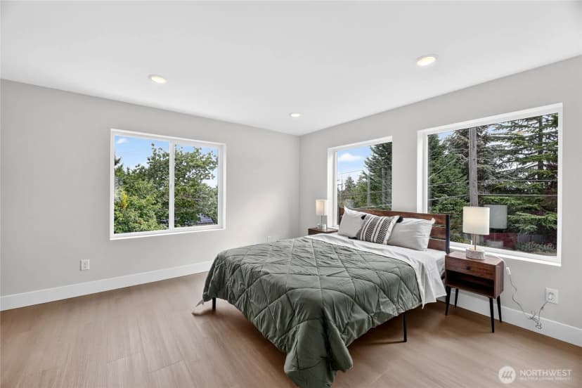 Property photo for 10029 14th Avenue S, Seattle photo 21