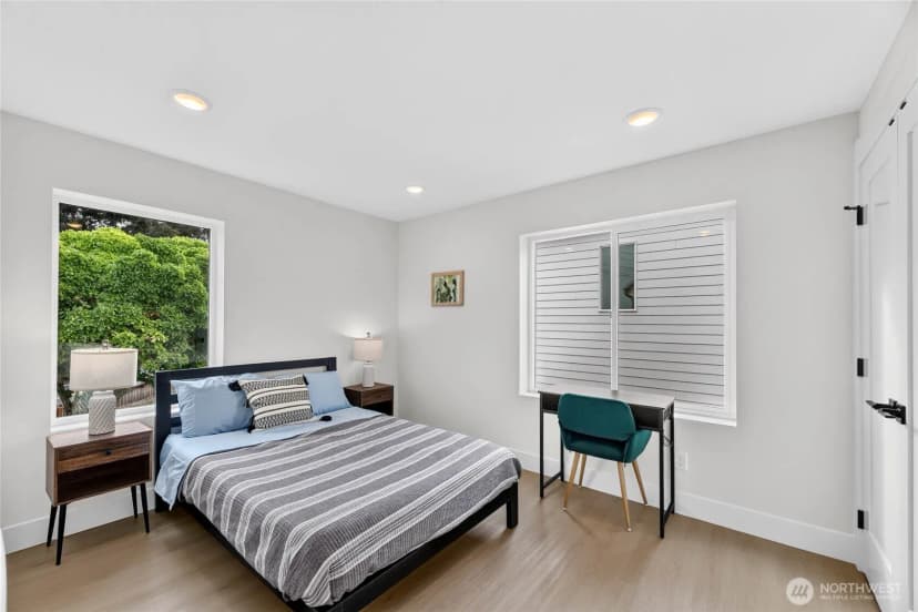 Property photo for 10029 14th Avenue S, Seattle photo 26