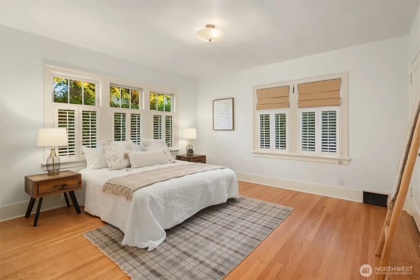 Property photo for 1060 Spruce Street, Edmonds photo 14