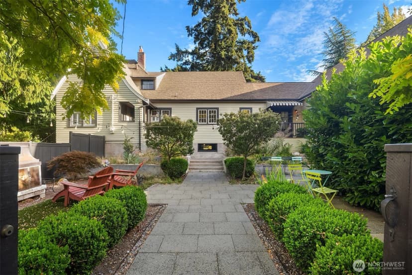 Property photo for 1060 Spruce Street, Edmonds photo 35