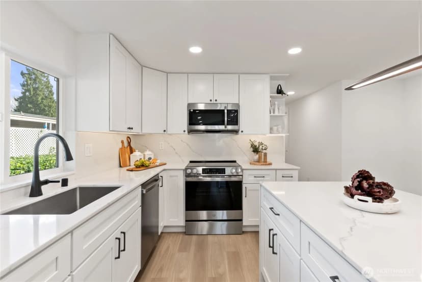 Property photo for 1510 Maple Lane #7, Kent photo 20