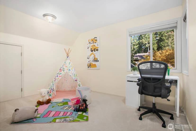 Property photo for 25857 Se 22nd Place, Sammamish photo 26