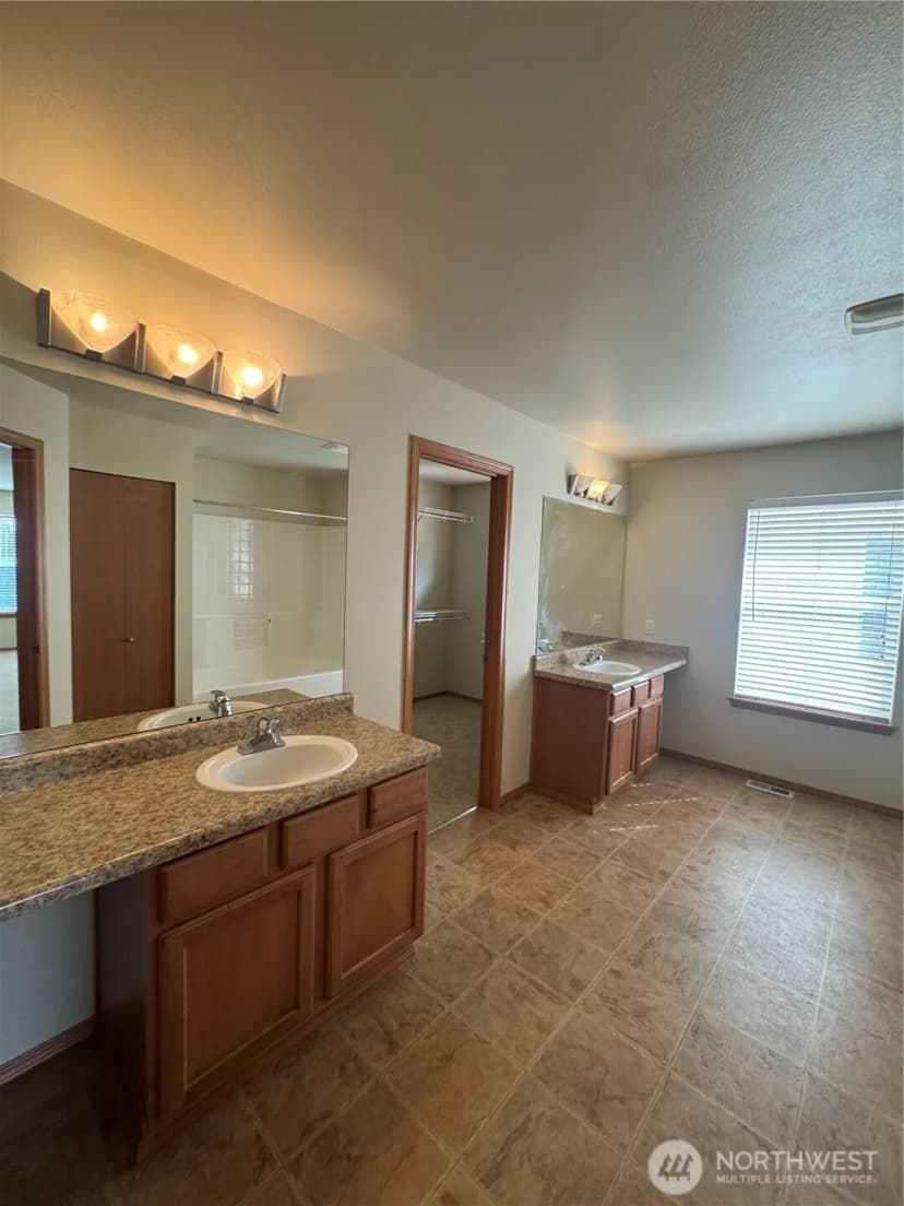 Property photo for 14611 32nd Place W, Lynnwood photo 18