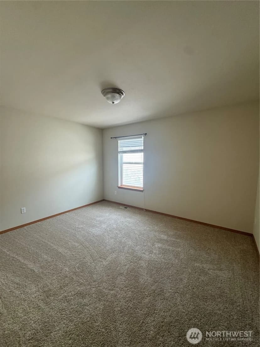 Property photo for 14611 32nd Place W, Lynnwood photo 14
