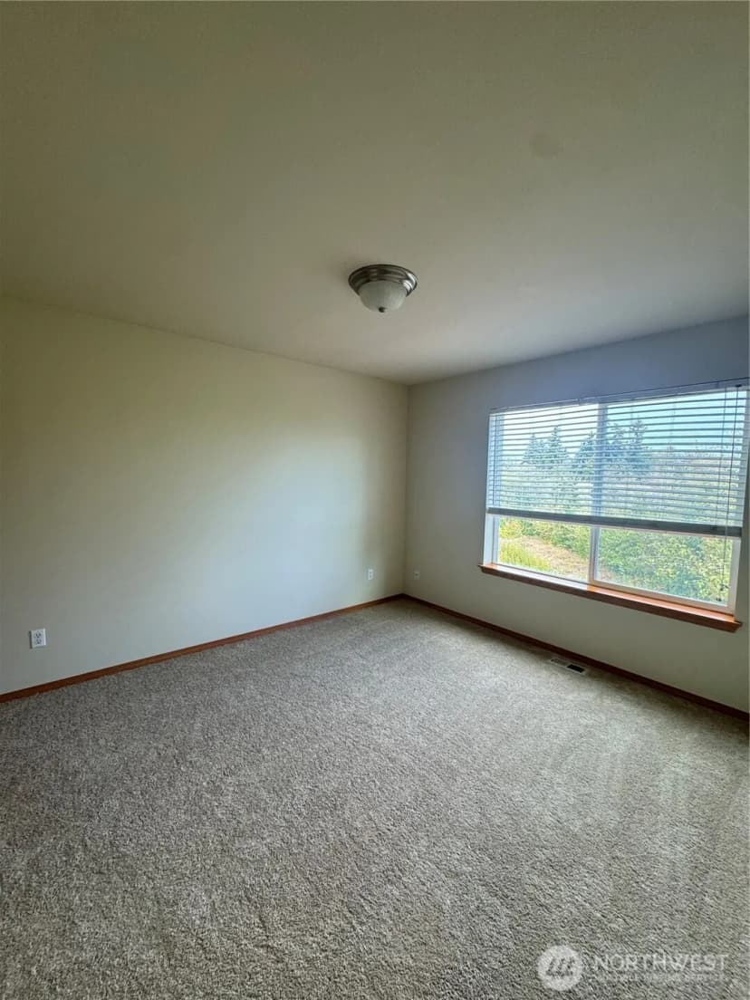 Property photo for 14611 32nd Place W, Lynnwood photo 13
