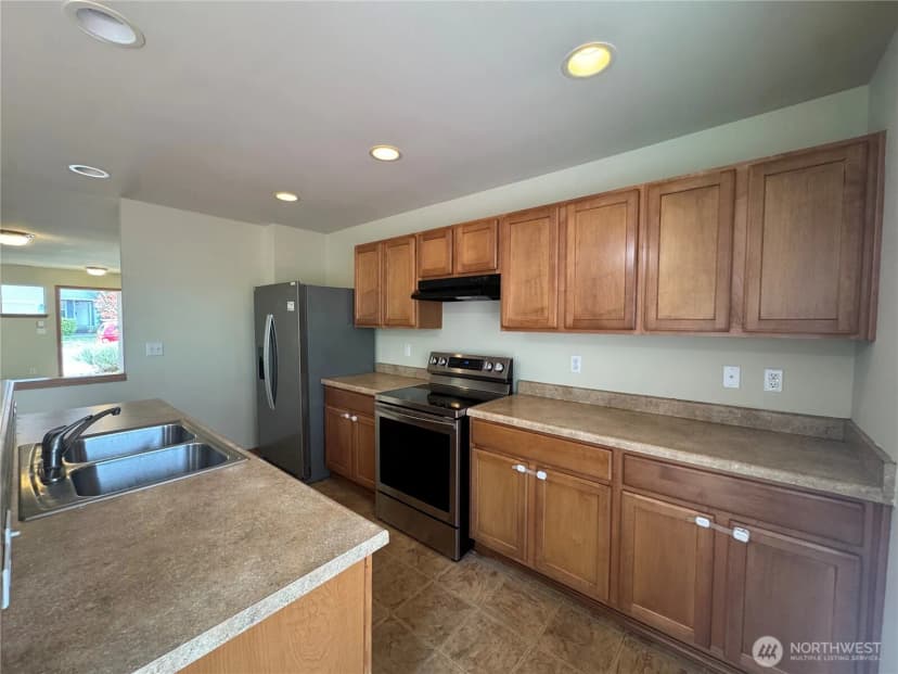 Property photo for 14611 32nd Place W, Lynnwood photo 6