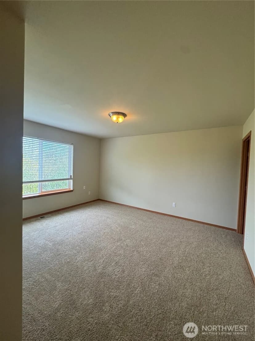 Property photo for 14611 32nd Place W, Lynnwood photo 10