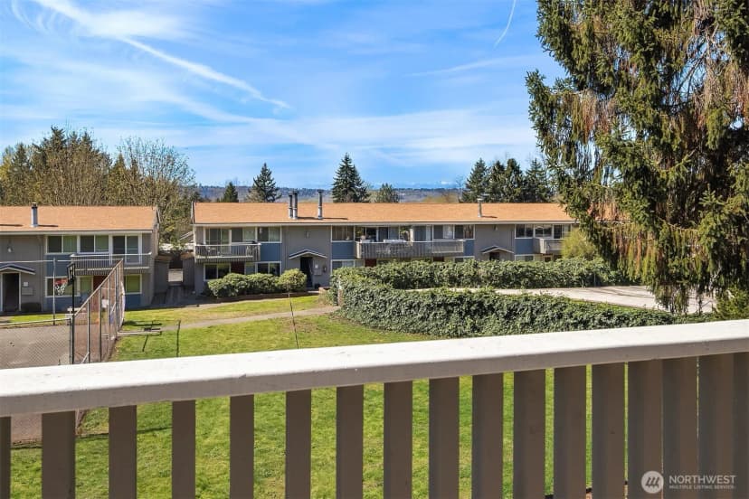 Property photo for 9623 248th Street #b12, Kent photo 13