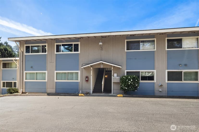 Property photo for 9623 248th Street #b12, Kent photo 14
