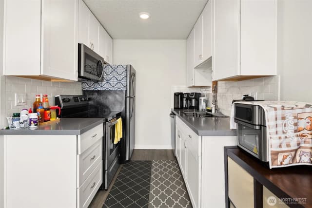 Property photo for 9623 248th Street #b12, Kent photo 5