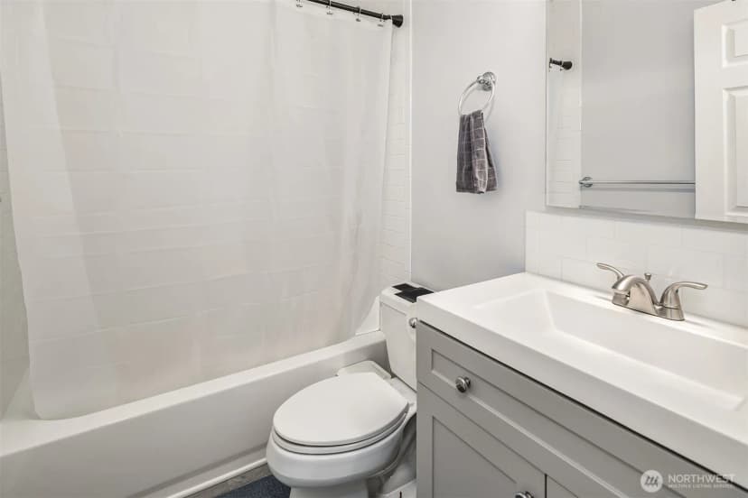 Property photo for 9623 248th Street #b12, Kent photo 10