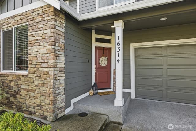 Property photo for 16314 8th Avenue E, Spanaway photo 4