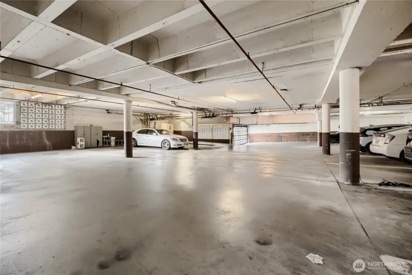 Property photo for 610 Aloha Street #404, Seattle photo 14