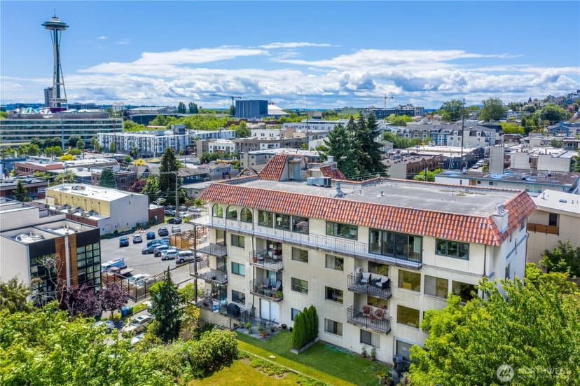 Property photo for 610 Aloha Street #404, Seattle photo 18