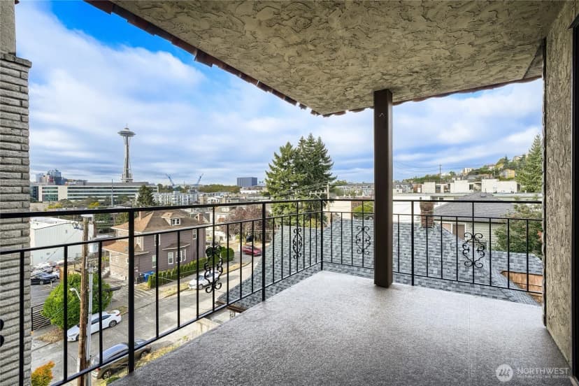 Property photo for 610 Aloha Street #404, Seattle photo 26