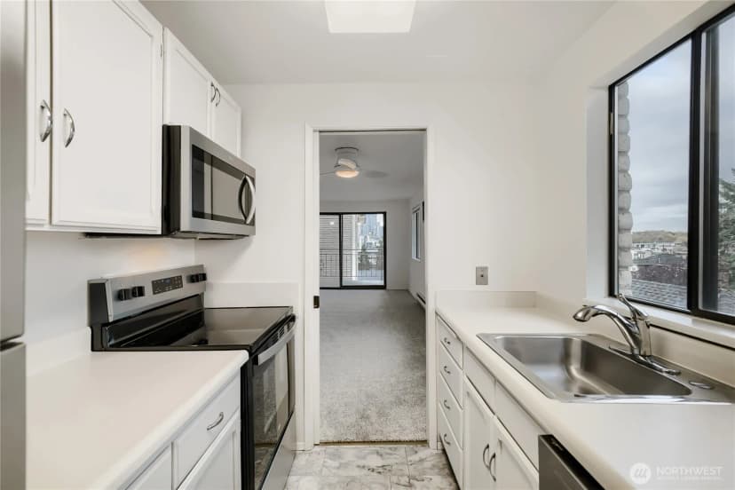 Property photo for 610 Aloha Street #404, Seattle photo 34