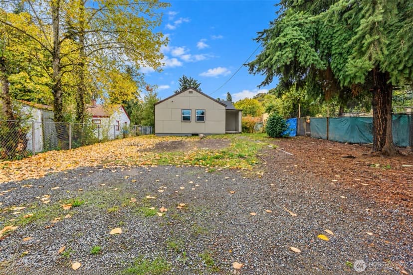 Property photo for 1407 E 30th St, Tacoma photo 21