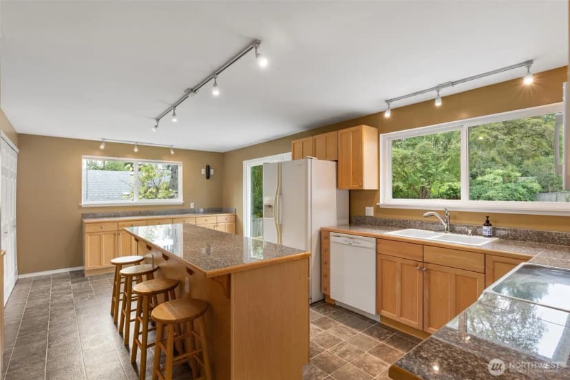 Property photo for 22506 45th Place W, Mountlake Terrace photo 21