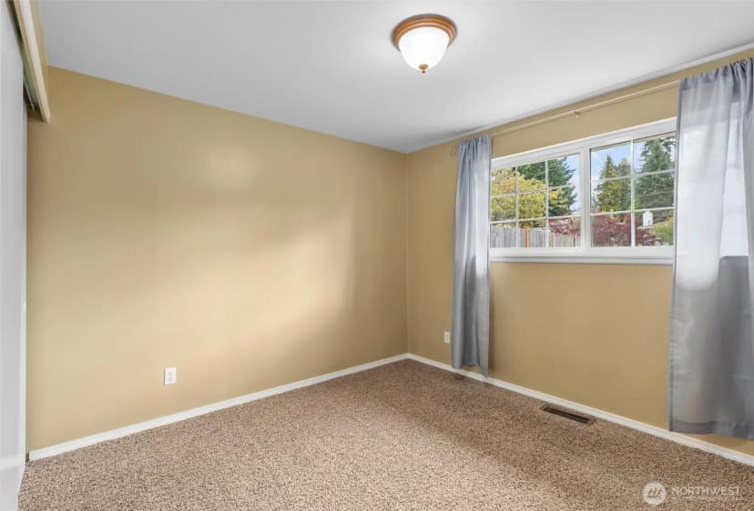 Property photo for 22506 45th Place W, Mountlake Terrace photo 33