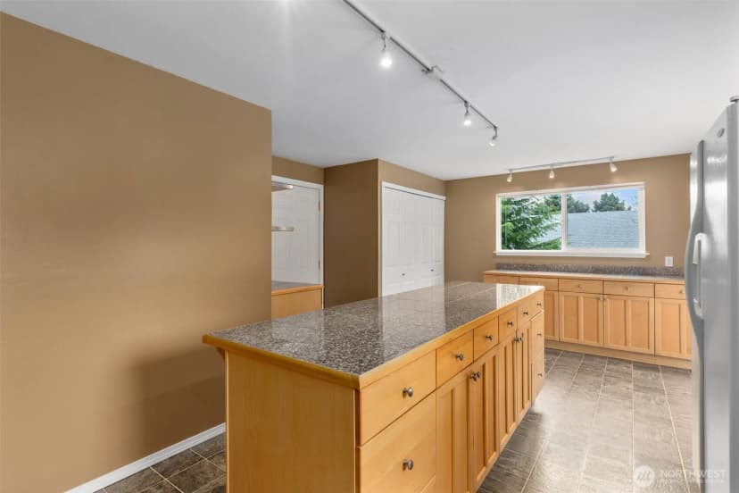 Property photo for 22506 45th Place W, Mountlake Terrace photo 25