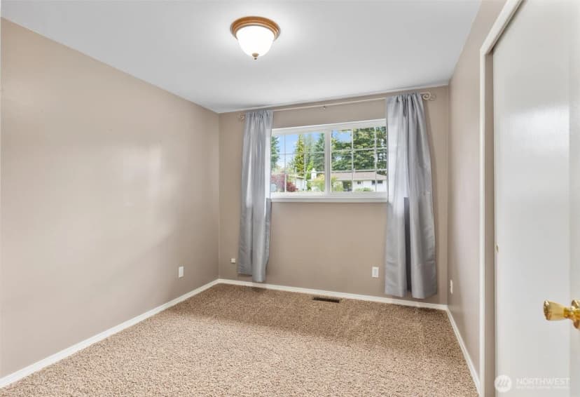 Property photo for 22506 45th Place W, Mountlake Terrace photo 36
