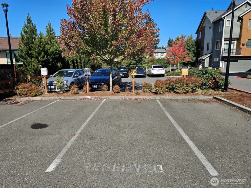 Property photo for 15788 Ne 14th Alley, Bellevue photo 31