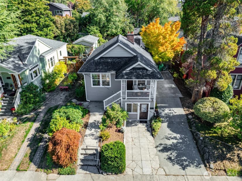 Property photo for 7014 Brooklyn Avenue Ne, Seattle photo 33