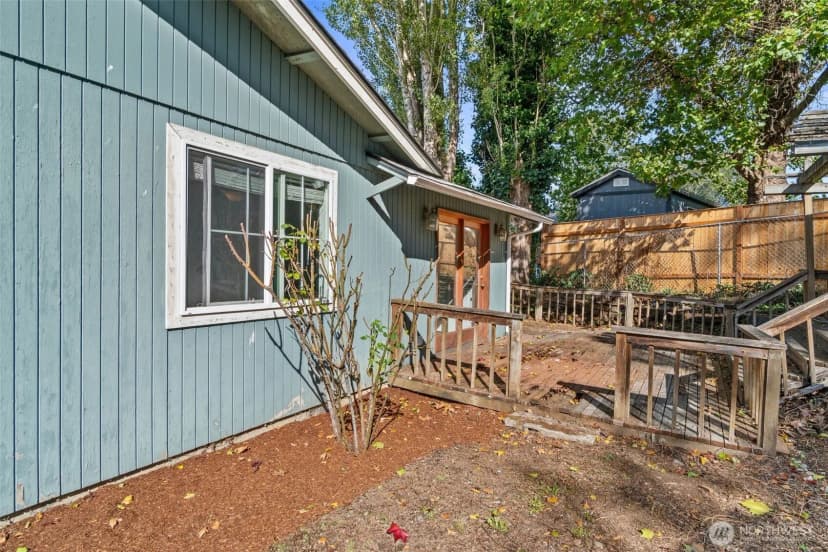 Property photo for 16424 126th Place Se, Renton photo 27