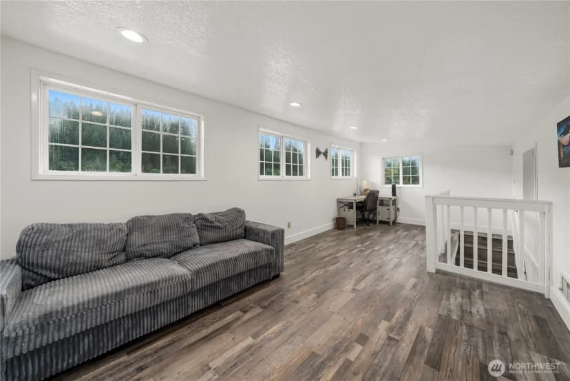 Property photo for 39522 Ski Park Road E, Eatonville photo 30