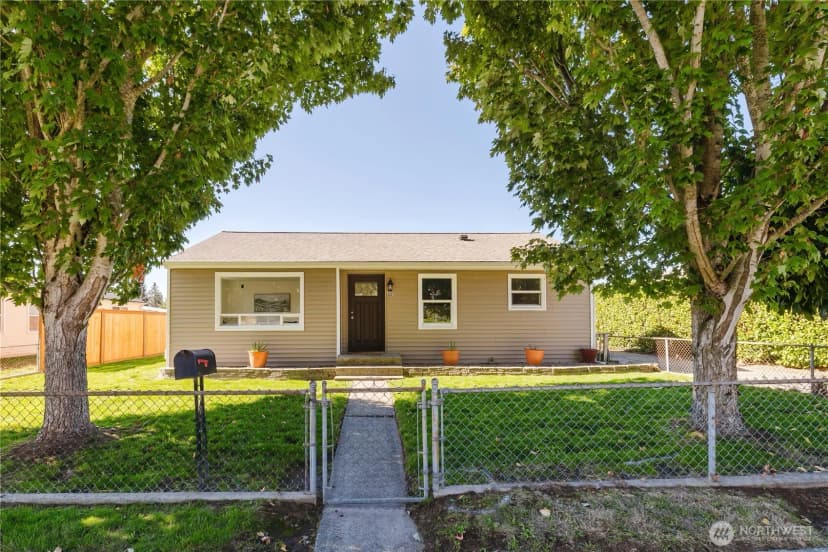 Property photo for 3227 Solie Avenue, Bremerton