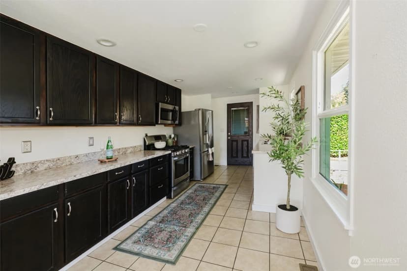 Property photo for 3227 Solie Avenue, Bremerton photo 7