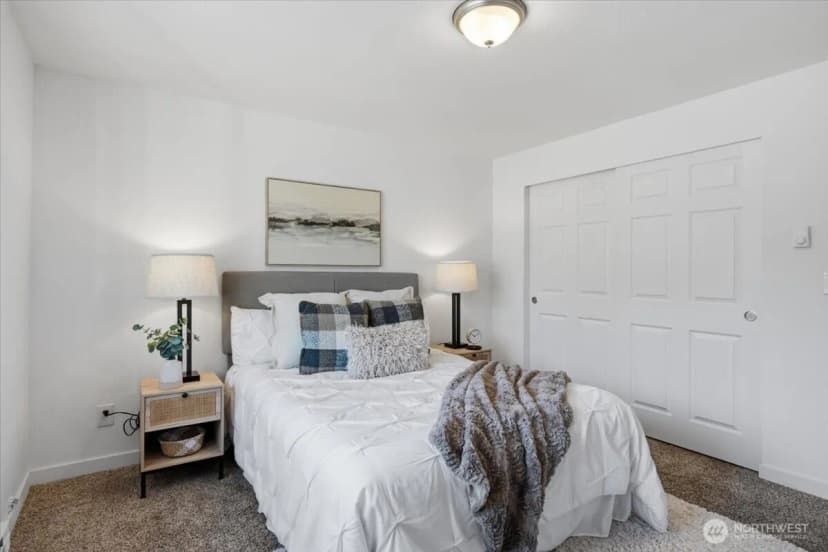 Property photo for 406 E Pioneer Street #g, Granite Falls photo 8