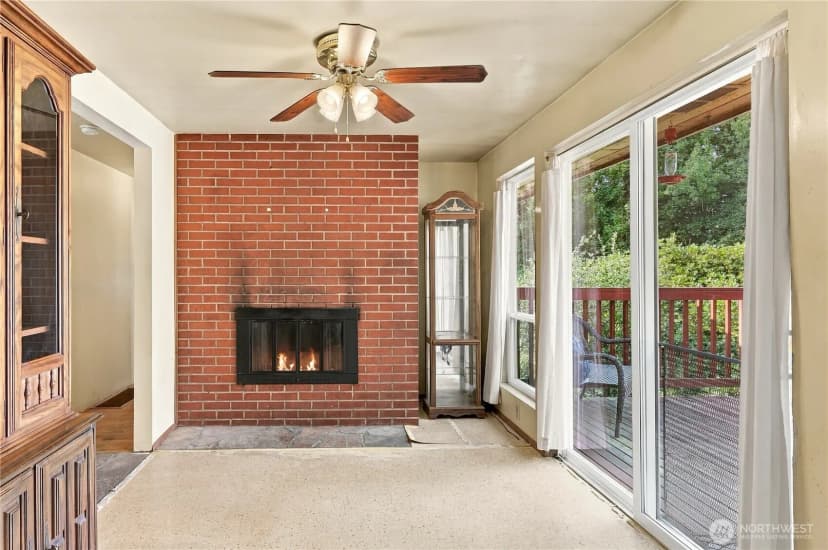 Property photo for 238 Sw 143rd Street, Burien photo 11