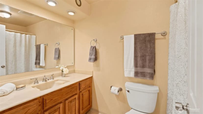 Property photo for 17809 147th Avenue Se, Renton photo 18