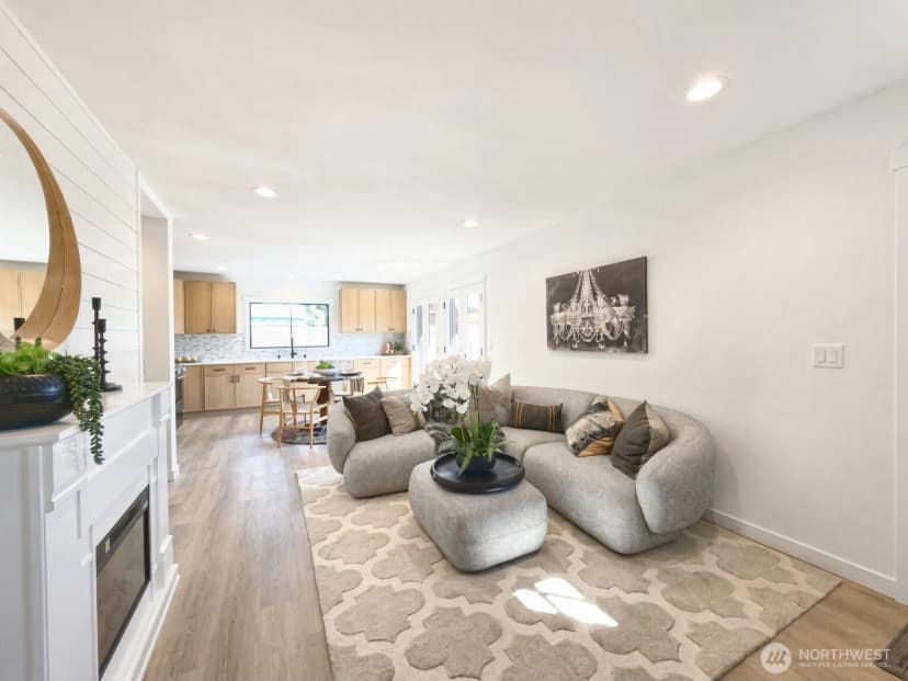 Property photo for 5404 20th Avenue S, Seattle photo 11