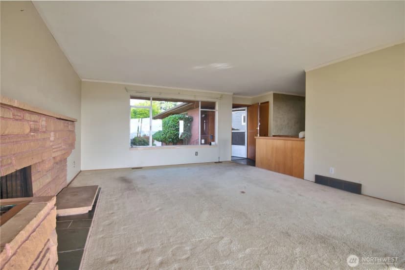Property photo for 9037 38th Avenue Sw, Seattle photo 6