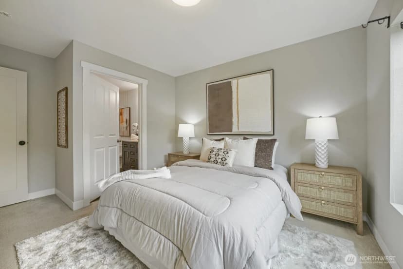 Property photo for 1905 24th Avenue Ne #103, Issaquah photo 16