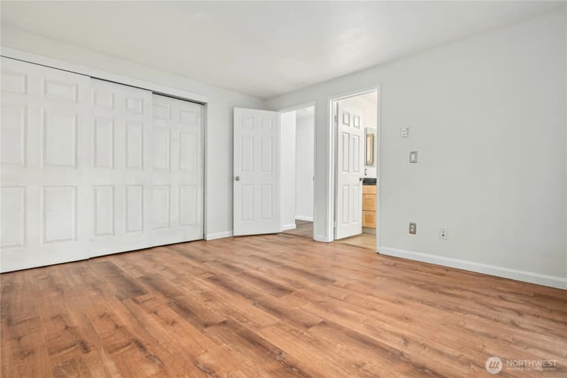 Property photo for 709 143rd Avenue Ne #g-25, Bellevue photo 14