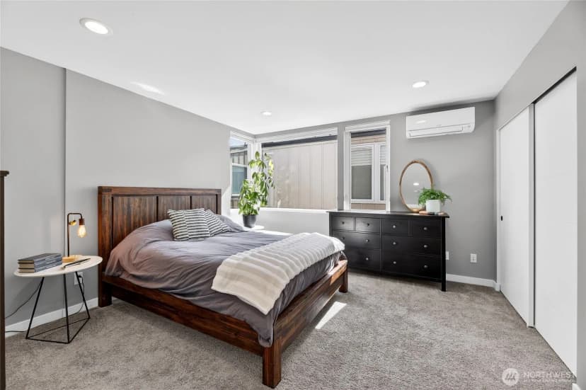 Property photo for 6320 41st Avenue Sw #b, Seattle photo 18