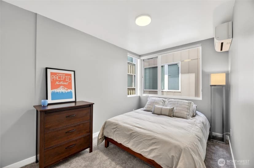 Property photo for 6320 41st Avenue Sw #b, Seattle photo 15
