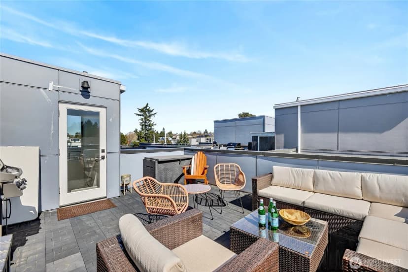Property photo for 6320 41st Avenue Sw #b, Seattle photo 22