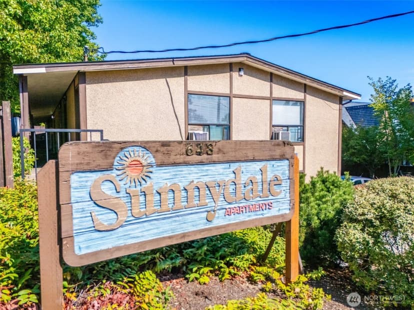 Property photo for 648 S 152nd Street, Burien photo 8