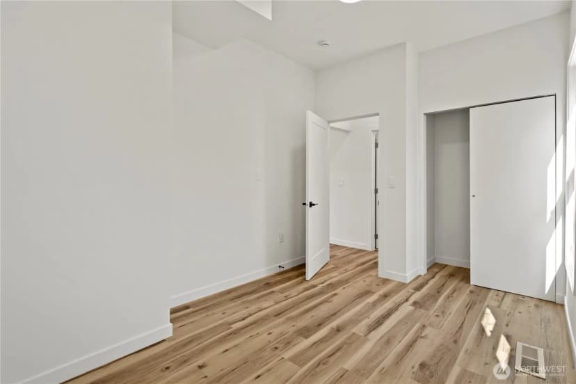 Property photo for 719 S Sprague Ave, Tacoma photo 14