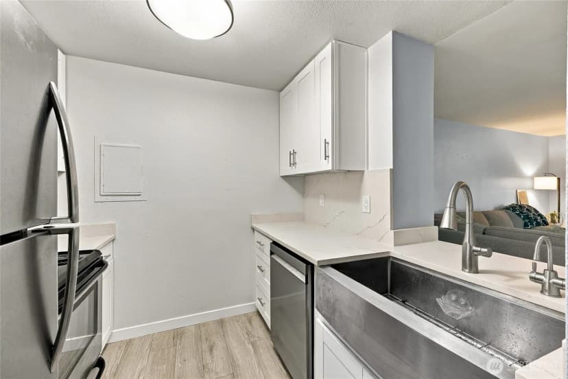 Property photo for 431 S 325th Place #w2, Federal Way photo 7