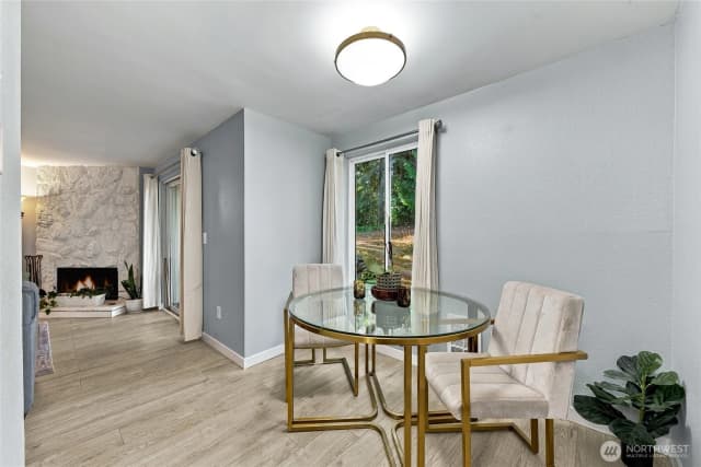 Property photo for 431 S 325th Place #w2, Federal Way photo 5