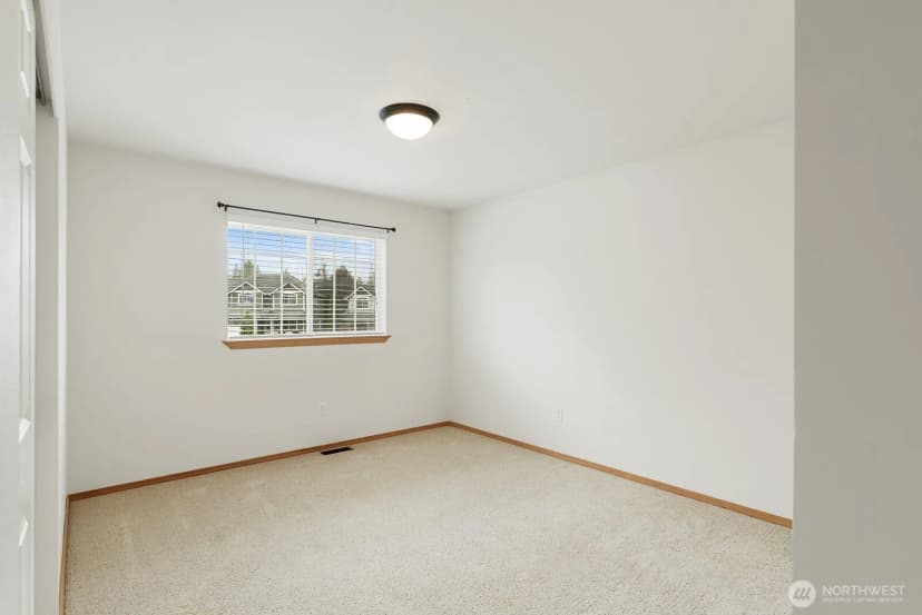 Property photo for 17825 79th Drive Ne, Arlington photo 30