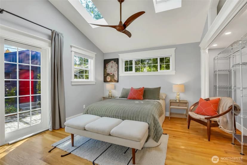 Property photo for 5428 25th Avenue Sw, Seattle photo 15