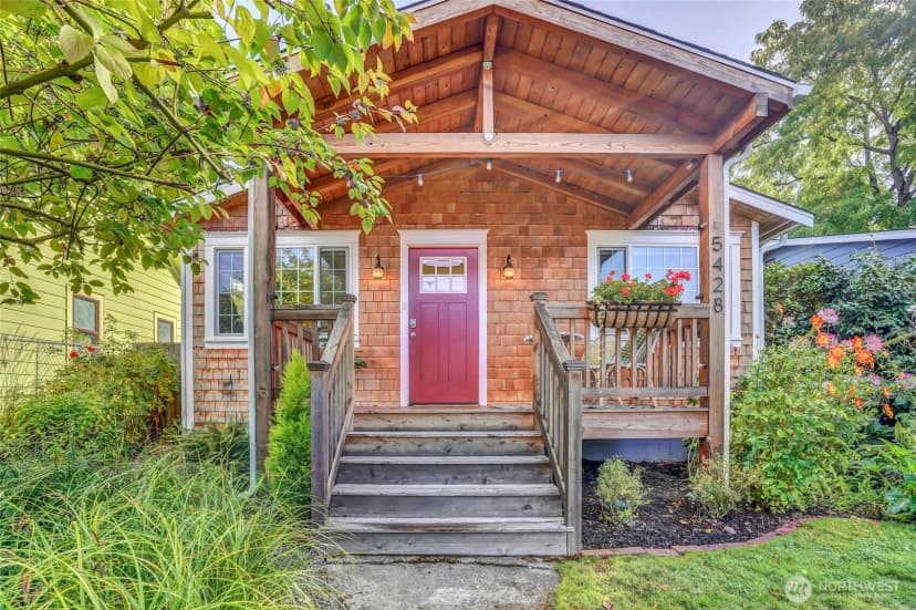 Property photo for 5428 25th Avenue Sw, Seattle