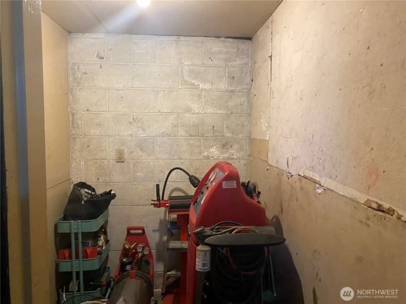 Property photo for 801 C Street Sw, Auburn photo 6