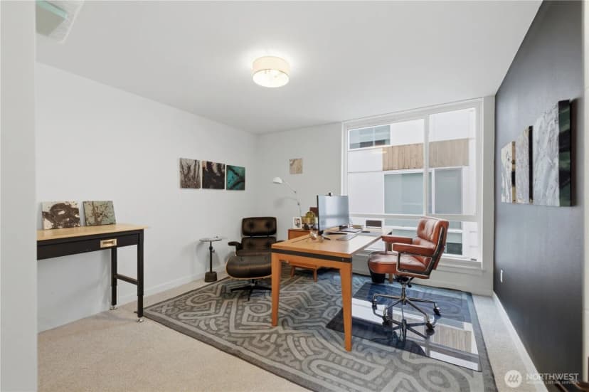 Property photo for 909 Hiawatha Place S #c, Seattle photo 20